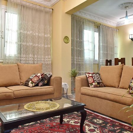 Two-Bedroom Apartment At Mohamed Farid Street Kahire Dış mekan fotoğraf