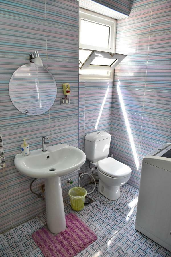 Two-Bedroom Apartment At Mohamed Farid Street Kahire Dış mekan fotoğraf