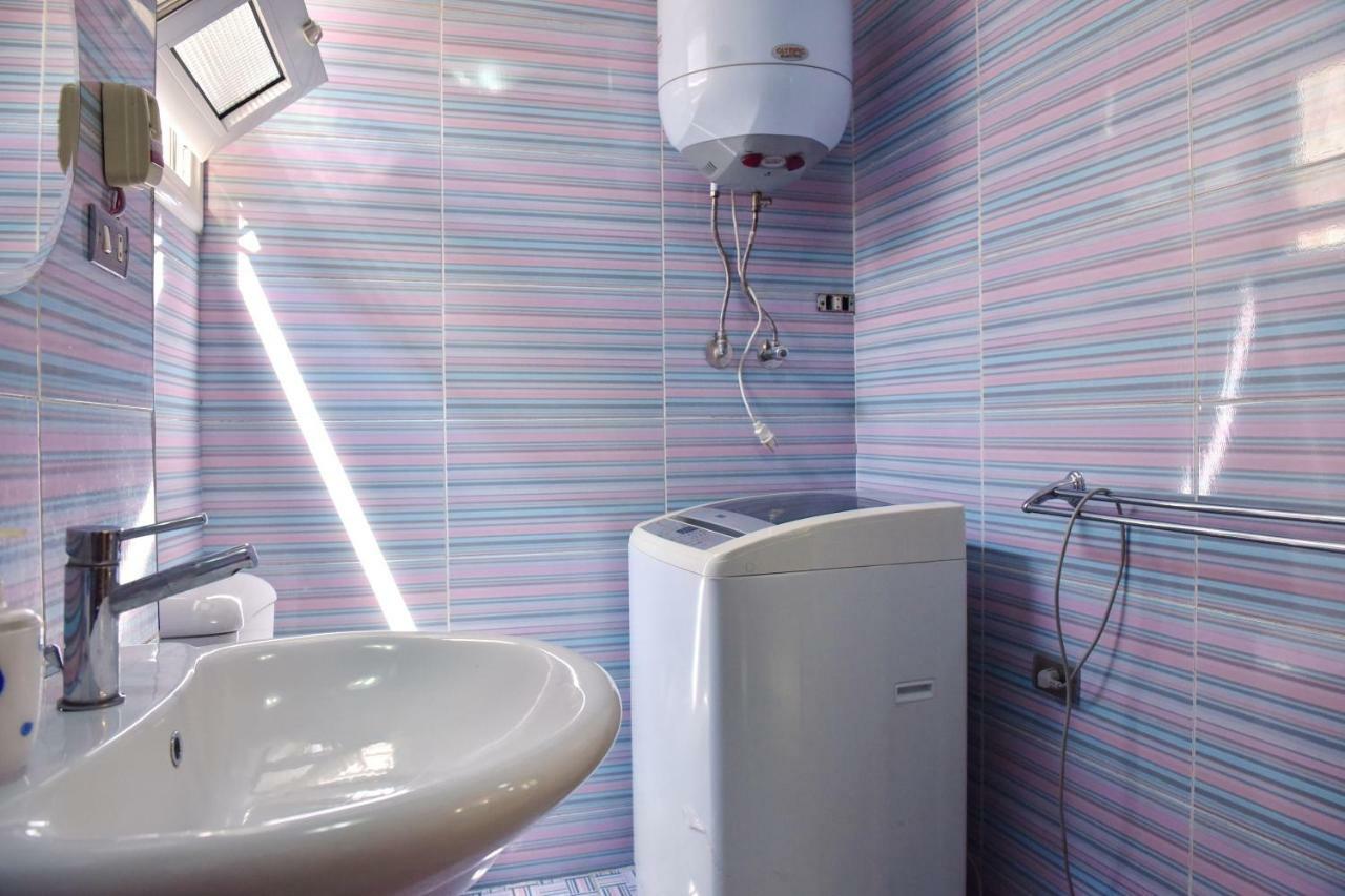 Two-Bedroom Apartment At Mohamed Farid Street Kahire Dış mekan fotoğraf