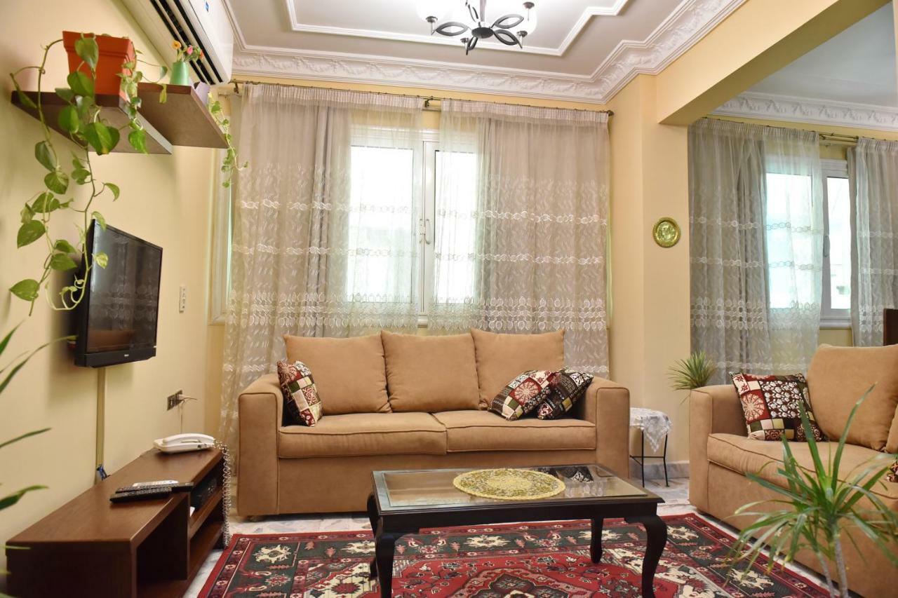 Two-Bedroom Apartment At Mohamed Farid Street Kahire Dış mekan fotoğraf