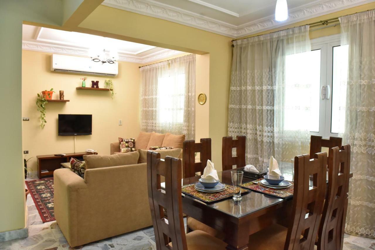 Two-Bedroom Apartment At Mohamed Farid Street Kahire Dış mekan fotoğraf